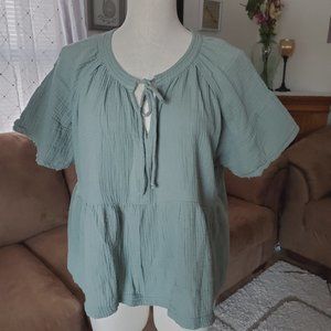 Homebody Olive Green Short Sleeve Peplum Hem Oversized Boxy Tunic Size M